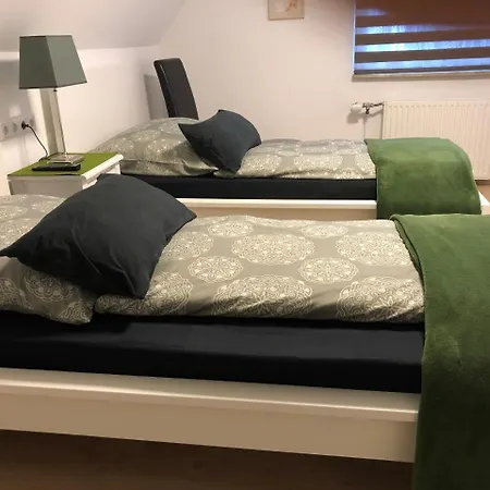 Messezimmer 4u 3* Dusseldorf