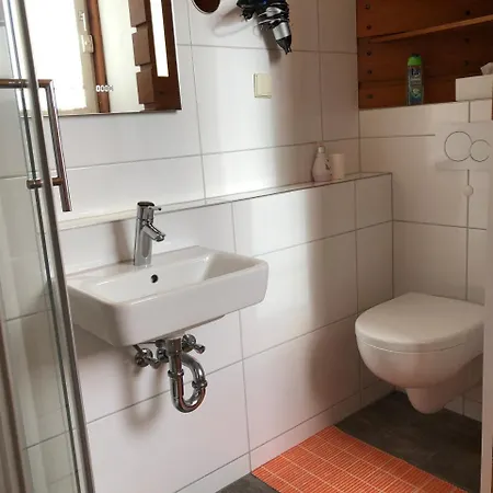 Messezimmer 4u Guest house Dusseldorf