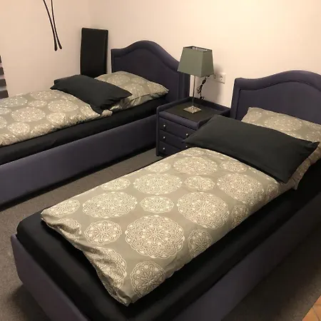 Messezimmer 4u Guest house