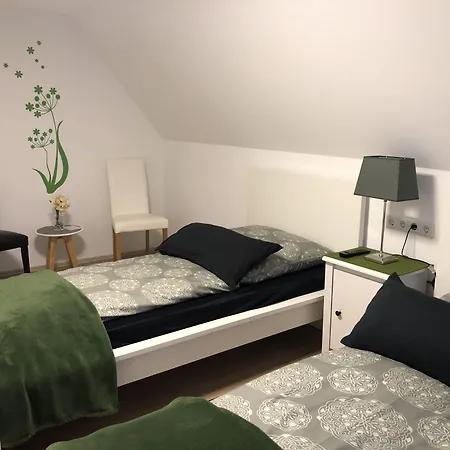 Guest house Messezimmer 4u