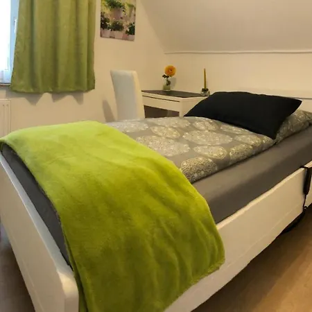 Messezimmer 4u Konukevi 3*