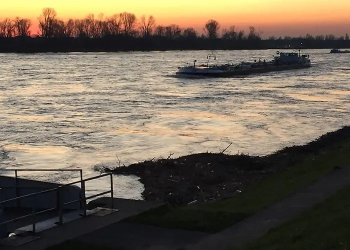 Guest house Messezimmer 4u 3*